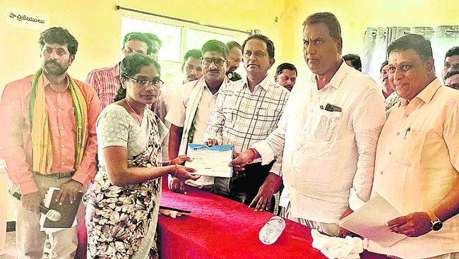 తండాలకు అధిక ప్రాధాన్యం ఇస్తున్నాం