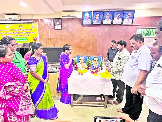 పంచాయతీల ఆర్థిక ప్రగతికి ప్రణాళికలు 