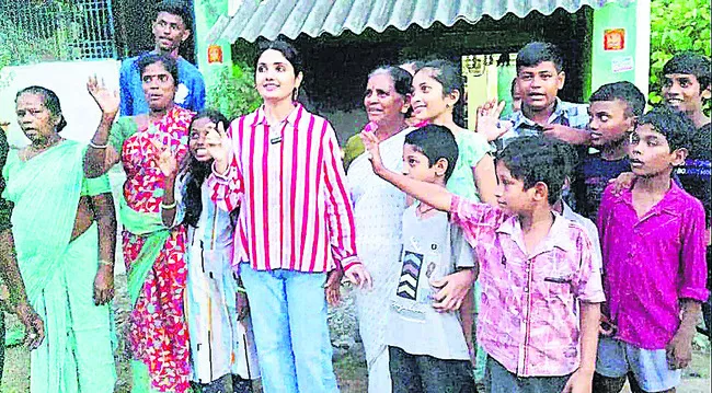 నరసన్నపేటలో ‘కన్యా కుమారి’ 