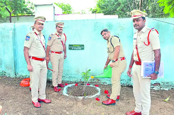 ప్రత్యేక కార్యాచరణతో కేసుల ఛేదన