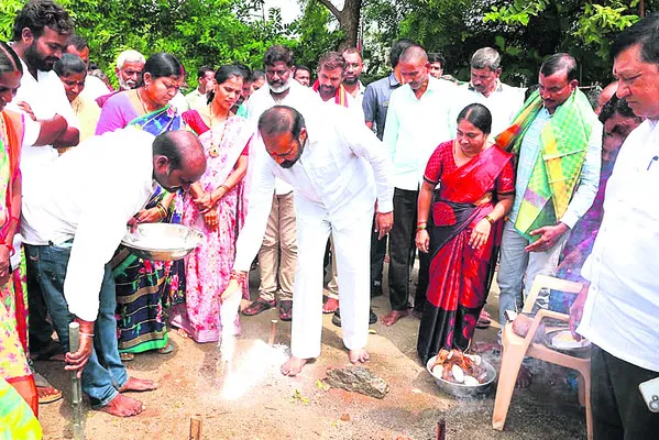 పదేళ్ల గోసతీర్చిన ప్రజాప్రభుత్వం 