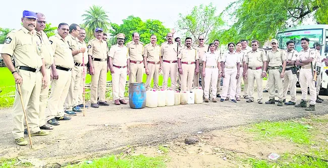 బాల్య వివాహాలు చట్టరీత్యా నేరం