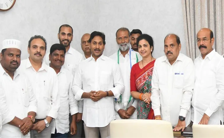 TDP And BJP Leaders Joined In YSRCP