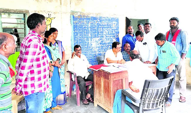 సాదాబైనామాలపై స్పెషల్‌డ్రైవ్‌