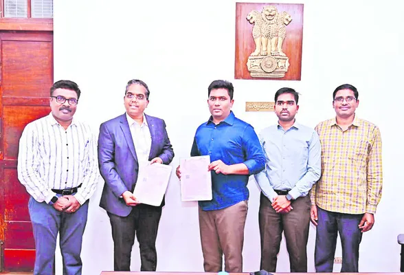 రూ.3.41 కోట్లతో క్యాన్సర్ స్క్రీనింగ్ బస్సు