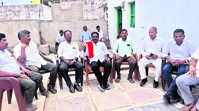 బీసీ రిజర్వేషన్లకు కేంద్రం వ్యతిరేకం 