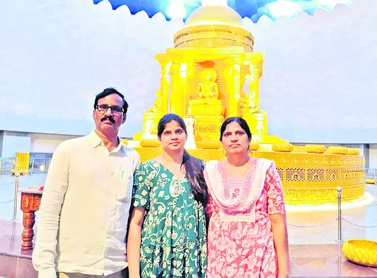 కొలువుల ఆనందం