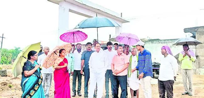సద్దుల బతుకమ్మకు ఏర్పాట్లు చేయాలి