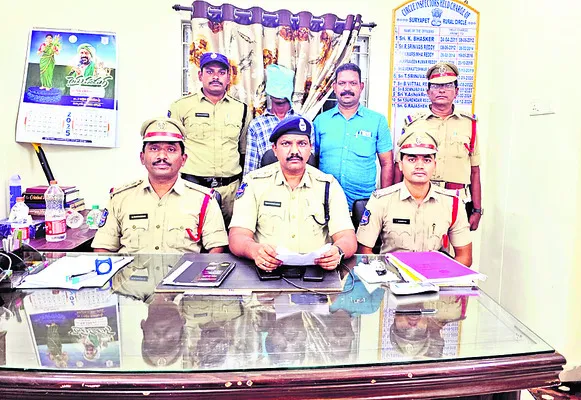 దొంగ 