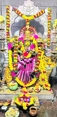 కూష్మాండ దుర్గ అలంకరణలో ఐనవోలు భ్రమరాంబిక