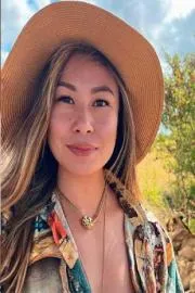 Lucy Guo: College Dropout Joins Forbes List9