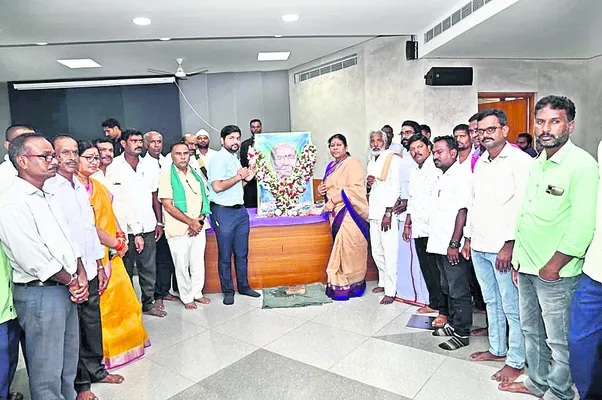 ఐలమ్మఆశయ సాధనకు కృషి