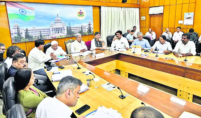 కులగణన లోపాలు నివారించండి 