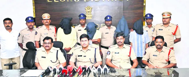 లక్కవరం చోరీ కేసు ఛేదన 
