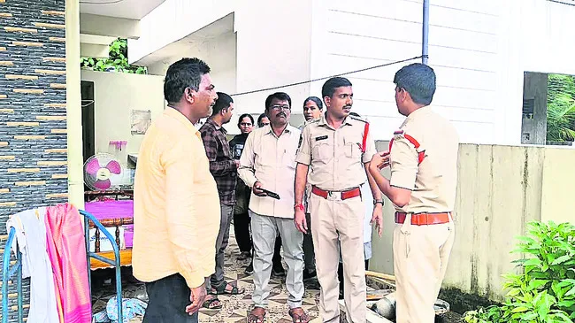 హత్య కేసులో దర్యాప్తు ముమ్మరం