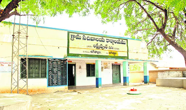 స్థానిక పోరుకు సై