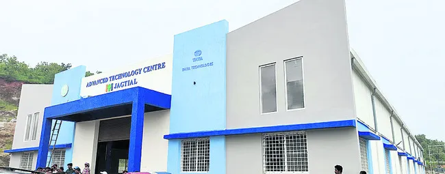 విద్యార్థులకు వరం ఏటీసీ