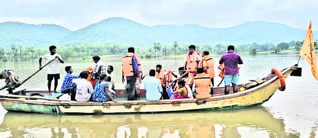 మళ్లీ వణికిస్తున్న గోదావరి వరద