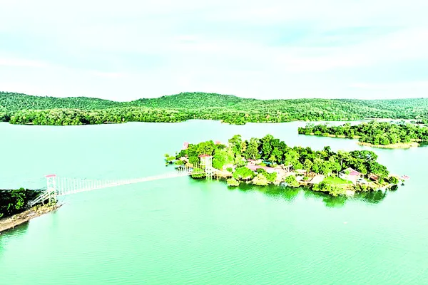 పర్యాటక స్వర్గం