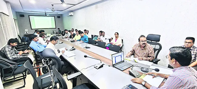 ఇంజినీరింగ్ పనులు త్వరితగతిన పూర్తి