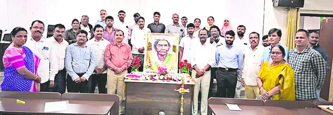 పోరాట యోధురాలు చాకలి ఐలమ్మ 