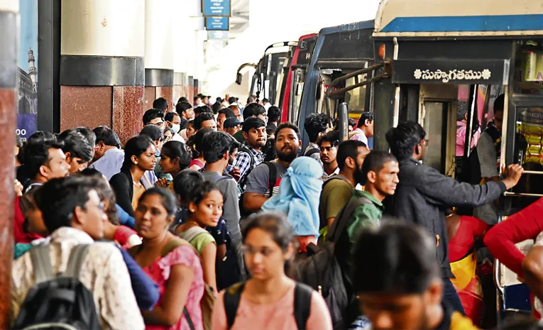 Dasara Bonanza In TSRTC Bus