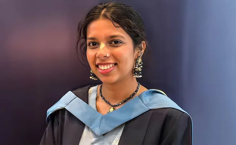 Krishangi Meshram IndianOrigin Becomes Youngest Solicitor In UK At 21