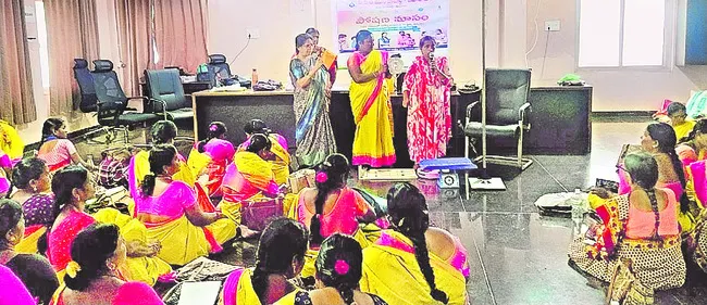 సజావుగా పోషణ మాసోత్సవాలు