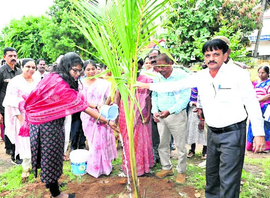 ఆది కర్మయోగి అమలుకు కృషి 