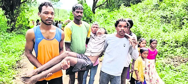 కలువ పూల కోసం వెళ్లి తిరిగిరాని లోకానికి 
