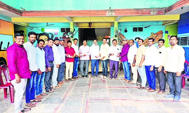 సమస్యల పరిష్కారానికి కృషి