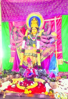 మహాచండీ అలంకరణలో అమ్మవారు