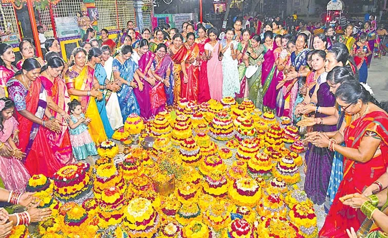 Dussehra 2025: Telangana Gears Up for Saddula Bathukamma Celebrations