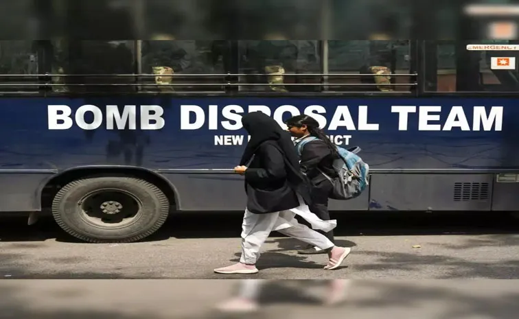 Bomb threat email sent to Delhi airport, schools and several institutions