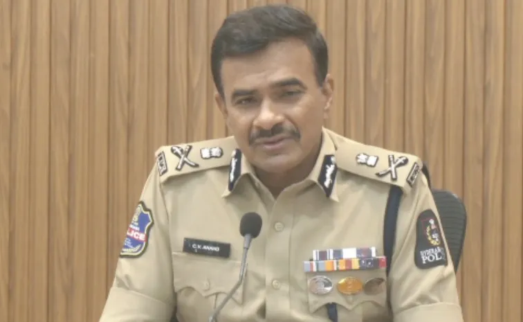 దేశంలోనే అతిపెద్ద పైరసీ ముఠా అరెస్ట్‌