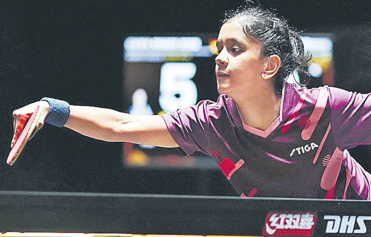 ఆకుల శ్రీజ శుభారంభం
