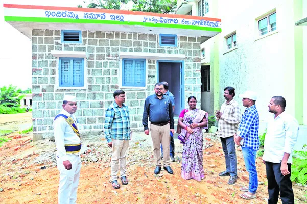 పన్నుల వసూళ్లపై నిర్లక్ష్యం తగదు 