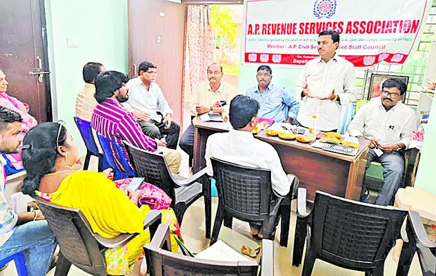 బకాయిల వివరాలు తెలియజేయాలి
