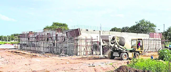‘జంట’కు ట్రీట్‌మెంట్‌