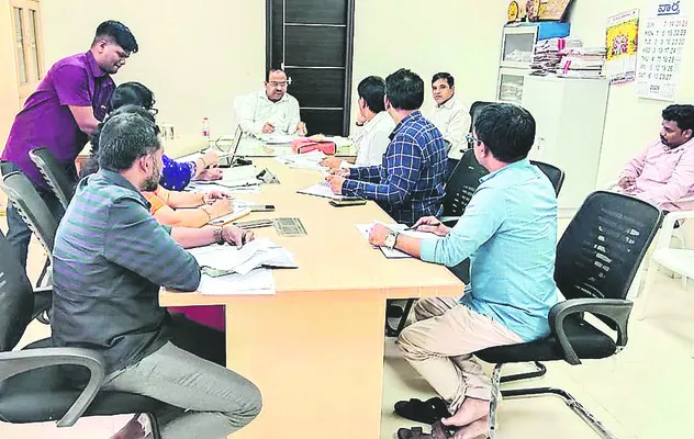 ఎన్నికల నిర్వహణకు సిద్ధంకండి