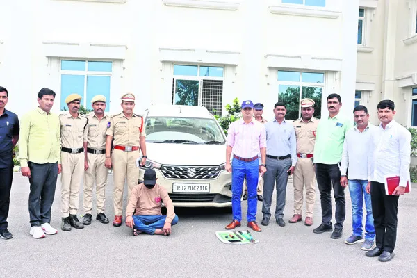 అంతర్రాష్ట్ర దొంగల ముఠా సభ్యుడి అరెస్ట్