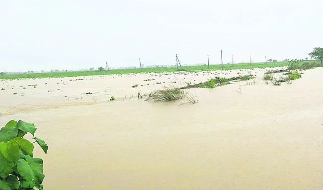 ఆగస్టులో అతలాకుతలం