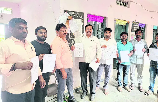 పల్లెల్లో ‘స్థానిక’ సందడి