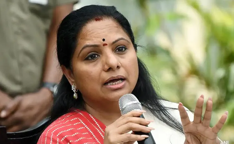 ఫోన్‌ ట్యాపింగ్‌.. మరో బాంబ్‌ పేల్చిన కవిత