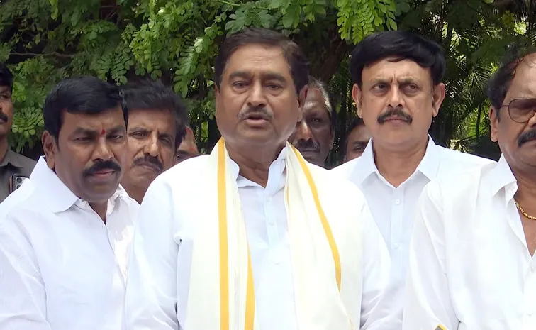ఎంపీ మిథున్‌రెడ్డి కుటుంబానికి మేం అండగా ఉంటాం: ధర్మాన