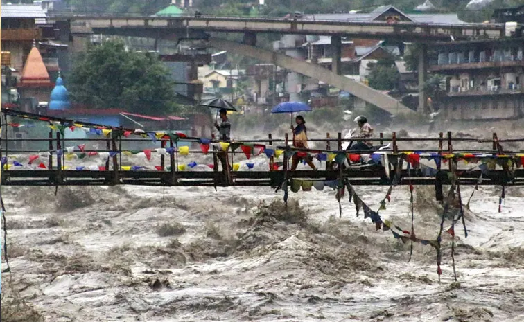 Rain Fury in Himachal 5 dead in House Collapses