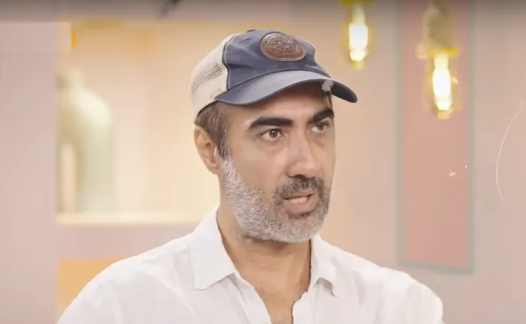 మాజీ ప్రియుడిని ఫ్యామిలీ అంటున్న భార్యలు.. జర జాగ్రత్త!: నటుడి హెచ్చరిక