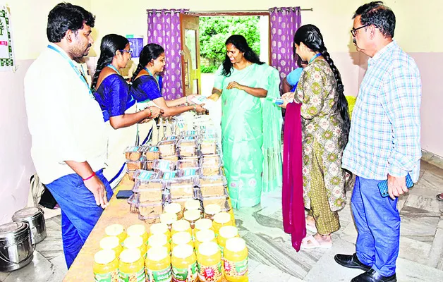 సేంద్రియ ఉత్పత్తులను వినియోగించండి 
