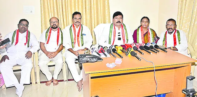 ఈవీఎంలతో ఓట్ల దుర్వినియోగం