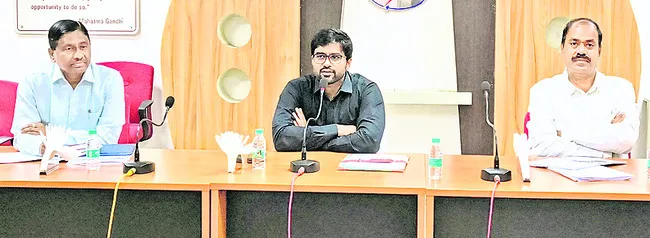 కేబుళ్లు క్రమపద్ధతిలో ఏర్పాటు చేయాలి